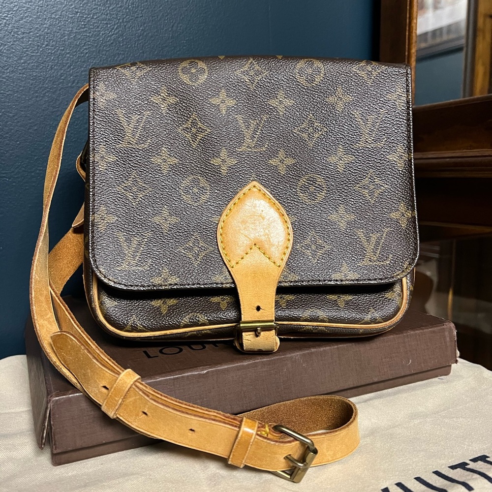 LOUIS VUITTON Crossbody CARTOUCHIERE SIZE MM / LV Monogram Print